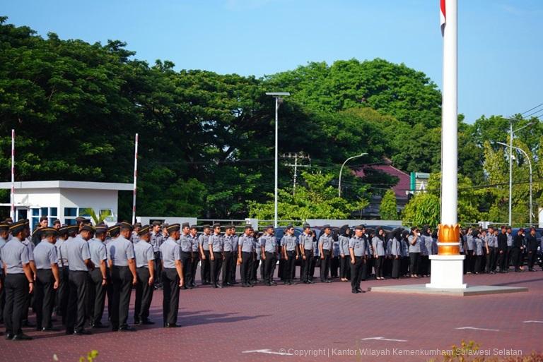 Kakanwil Kemenkumham Sulsel Minta Jajaran Sikapi Tuntutan Masyarakat Dengan Tenang1