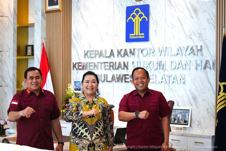 Kakanwil Kemenkumham Sulsel bersama Irwil 1 Itjen Kemenkum Pantau pembangunan Lapas Maros3