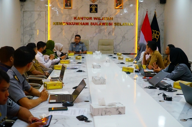 Kanwil Kemenkumham Sulsel Gandeng Ombudsman dan Pengguna Layanan Sempurnakan Standar Pelayanan Publik