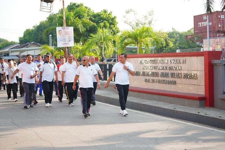 Kanwil Kemenkumham Sulsel Olahraga Bersama Implementasikan Gaya Hidup Sehat2