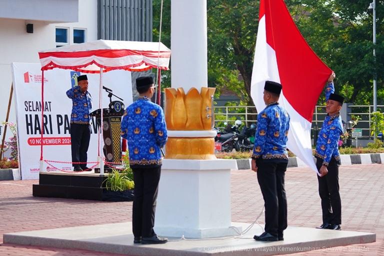 Peringati Hari Pahlawan Kanwil Kemenkumham Sulsel Gelar Upacara4