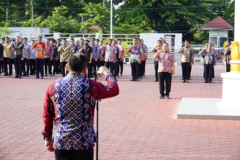  Kakanwil Kemenkumham Sulsel Ajak Pegawai Tingkatkan Kedisiplinan1